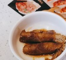 Beef Rolls with Enoki Mushrooms