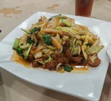 Braised Napa Cabbage with Pork Lard Crumbs