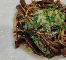 Sizzling Eel Noodles