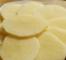 Potato, Pickled Vegetable, and Shredded Pork Soup