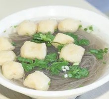 Fried Tofu with Vermicelli Soup