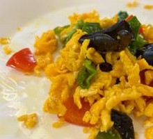 Stir-fried Free-range Eggs