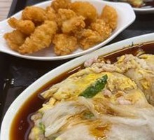 Egg and Pork Rice Noodle Roll