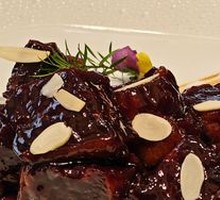 Slow-Cooked Beef