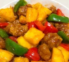 Sour Pork with Pineapple