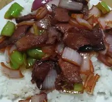 Onion Stir-Fried Beef Rice Bowl
