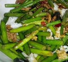 Spicy Pork Stir-fry Rice Bowl