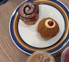 Raspberry Cheesecake Donut