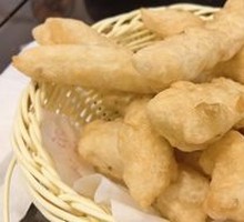 Oil-fried dough ball
