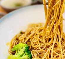 Crab Roe Noodles