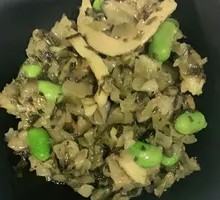 Pickled Mustard Greens with Soybeans and Pork Strips