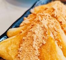 Egg-fried glutinous rice cake