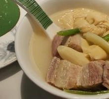Braised Pork with Fresh Bamboo Shoots