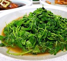 Braised Watercress with Wine