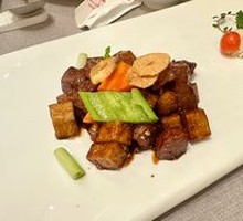 Black Pepper Scallion Garlic Beef Cubes