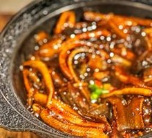 Braised Eel Strips in Small Pot