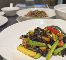 Chicken Mushroom Stir-fried with Pork Belly