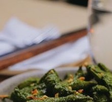 Garlic-Flavored Edamame