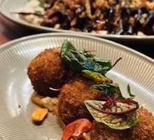 Spicy Cauliflower Meatballs