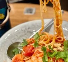 Italian Shrimp with Tomato Sauce Pasta