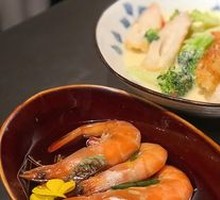 Steamed and Marinated Prawn
