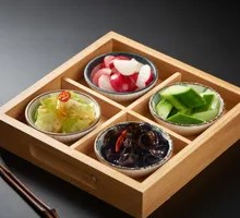Four-Grid Assorted Vegetables