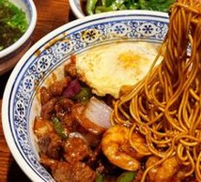 Shrimp and Beef Noodles