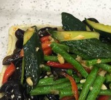 Vegetable Garden Salad