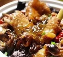 Chicken Stewed with Mushrooms
