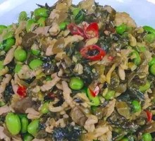 Pickled Mustard Greens with Soybeans and Pork Strips