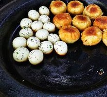 Crispy Beef Pan-Fried Dumplings