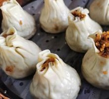 Three-Ingredient Steamed Dumplings