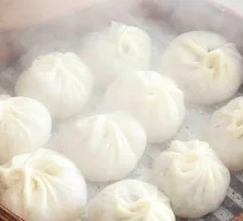 Shepherd's Purse Pork Bun
