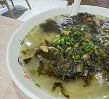 Pickled Cabbage and Pork Noodles