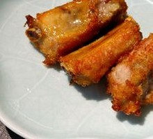 Golden Garlic Pork Ribs
