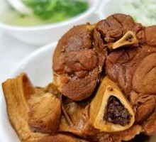 Braised Pork Trotter