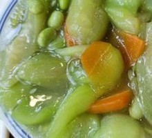 Loofah and Edamame Stir-Fry