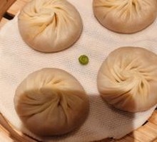 Steamed Pork and Crab Roe Dumplings