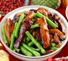 Eggplant and Green Beans Stir-fry