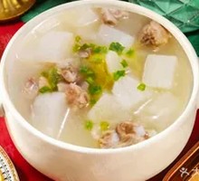 Radish and Pork Bone Soup