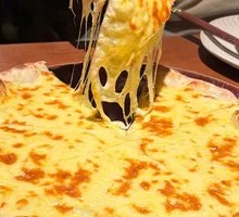 Melted Cheese Pizza