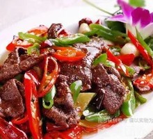 Green Pepper Liver Wooden Bucket Rice