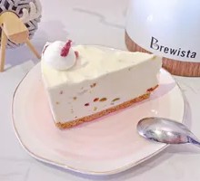 Yogurt Nuts Cheesecake