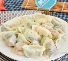 荠菜肉水饺