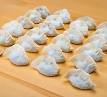 荠菜肉水饺