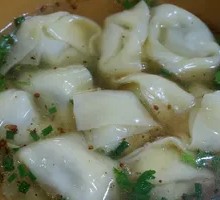 荠菜肉小馄饨