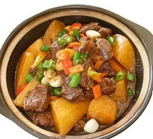黄焖牛肉米饭