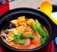 Fish Ball and Enoki Mushroom Noodles