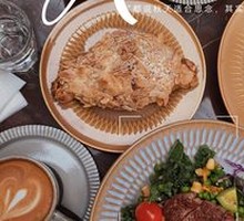 Almond Croissant