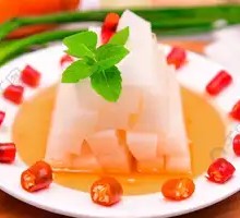 Crisp Radish Salad